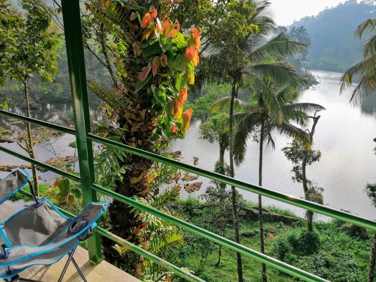 Noah'S Nest Tree House Lägenhet Thekkady Exteriör bild